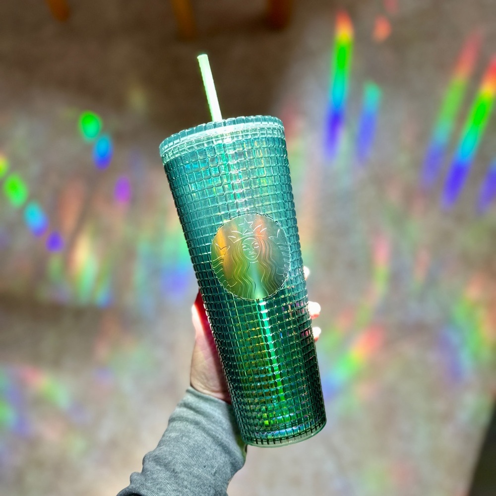 NEW Starbucks Green 20 oz Tumbler with Straw
